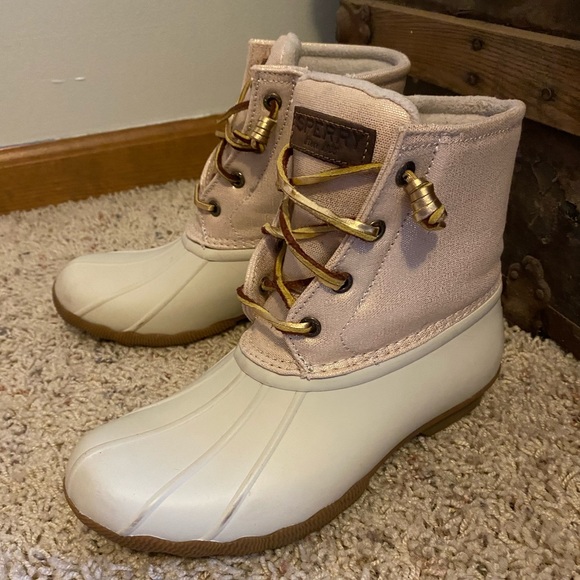 sperry rose boots